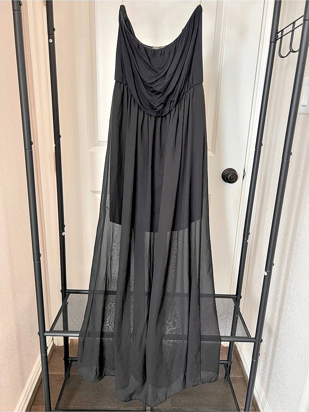 CMM Black Maxi Dress Size Large Like New